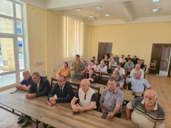 17.09.2026-cı il tarixdə Şuşa Rayon İcra Hakimiyyətinin başçısı cənab Bayram Səfərovun Ucar rayonu, 250 ailəlik məcburi köçkün şəhərciyində məskunlaşmış rayon sakinləri ilə növbəti səyyar görüşü keçirilmişdir