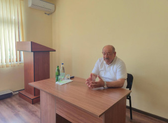Şuşa Rayon İcra Hakimiyyətinin başçısı cənab Bayram Səfərov növbəti səyyar qəbulunu 09.07.2026-cı il tarixdə Tərtər rayonu, məcburi köçkün şəhərciyində məskunlaşmış rayon sakinləri ilə keçirdi