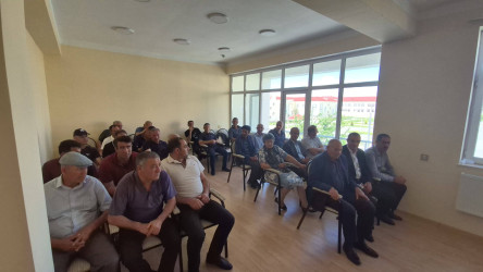 26.05.2026-cı il tarixdə Şuşa Rayon İcra Hakimiyyətinin başçısı cənab Bayram Səfərov sakinlərlə növbəti səyyar qəbulunu Kürdəmir rayonu ərazisində salınmış 564 ailəlik məcburi köçkün qəsəbəsində keçirmişdir