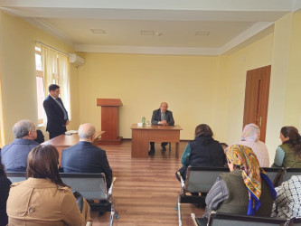 Şuşa Rayon İcra Hakimiyyətinin başçısı cənab Bayram Səfərov növbəti səyyar qəbulunu 14.11.2025-ci il tarixdə Tərtər rayonu, Şıxarx qəsəbəsi, 1170 ailəlik məcburi köçkün qəsəbəsində məskunlaşmış rayon sakinləri ilə keçirdi