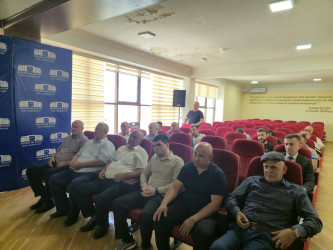 13.08.2026-cı il tarixdə Şuşa Rayon İcra Hakimiyyəti başçısı Bayram Səfərovun Gəncə şəhərində məskunlaşmış rayon sakinləri ilə növbəti səyyar görüşü keçirildi