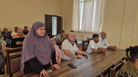 17.09.2026-cı il tarixdə Şuşa Rayon İcra Hakimiyyətinin başçısı cənab Bayram Səfərovun Ucar rayonu, 250 ailəlik məcburi köçkün şəhərciyində məskunlaşmış rayon sakinləri ilə növbəti səyyar görüşü keçirilmişdir