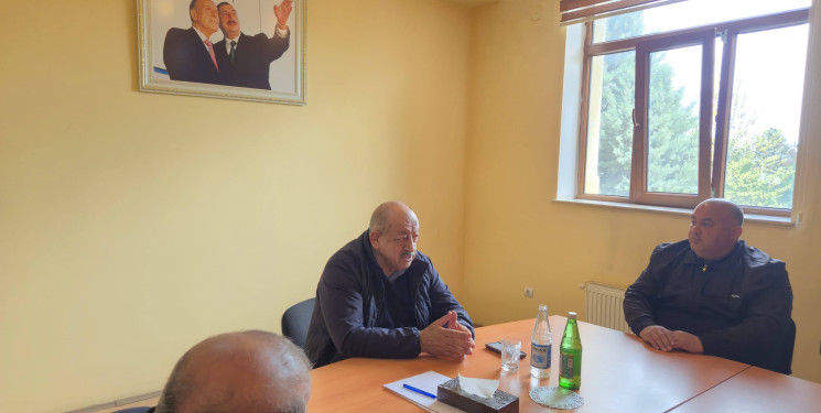 10 aprel 2026-cı il tarixdə Goranboy rayonu, məcburi köçkün qəsəbəsində məskunlaşmış Şuşa rayon sakinləri ilə Şuşa Rayon İcra Hakimiyyəti başçısının səyyar görüşü keçirildi