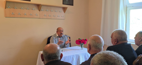 Qəbələ rayonu, “Zarağan” məcburi köçkün qəsəbəsində Şuşa Rayon İcra Hakimiyyəti başçısının rayon sakinləri ilə  növbəti səyyar görüşü keçirilmişdir