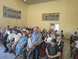 07.08.2026-cı il tarixdə Şuşa Rayon İcra Hakimiyyətinin başçısı Bayram Səfərovun Sabunçu rayonu, Ramana qəsəbəsində məskunlaşmış Şuşa rayon sakinləri ilə növbəti səyyar görüşü keçirildi